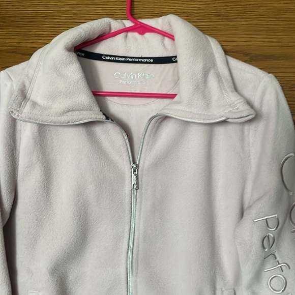 Calvin Klein Performance Light Pink Fleece Jacket size Medium NWT - Picture 2 of 6